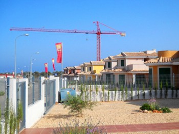 Число лицензий на строительство нового жилья в Испании в текущем году будет максимальным за последние семь лет 