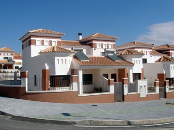 Рынок жилья в Испании показывает снижение активности во втором полугодии