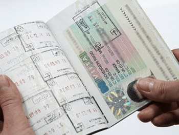 В ЕС планируют ужесточить проверку для получателей шенгенских виз