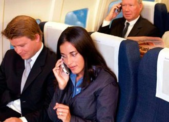 Испания разрешила пользоваться мобильными телефонами в самолете