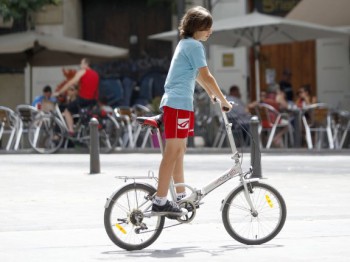 В Валенсии будут наказывать велосипедистов за неправильную езду в городе