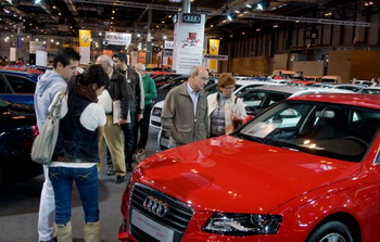 Продажи автомобилей в Валенсии выросли на треть 