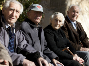 Средняя пенсия по старости в Испании достигла величины 1.039 евро 