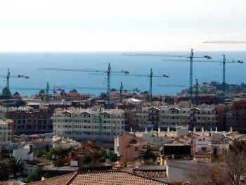 В Испании количество выданных разрешений на строительство выросло за год на 57% 