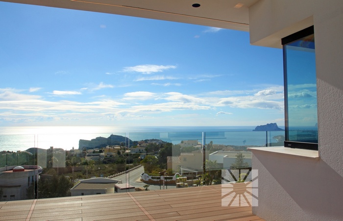 New luxury Villa in Cumbre del Sol (Alicante)